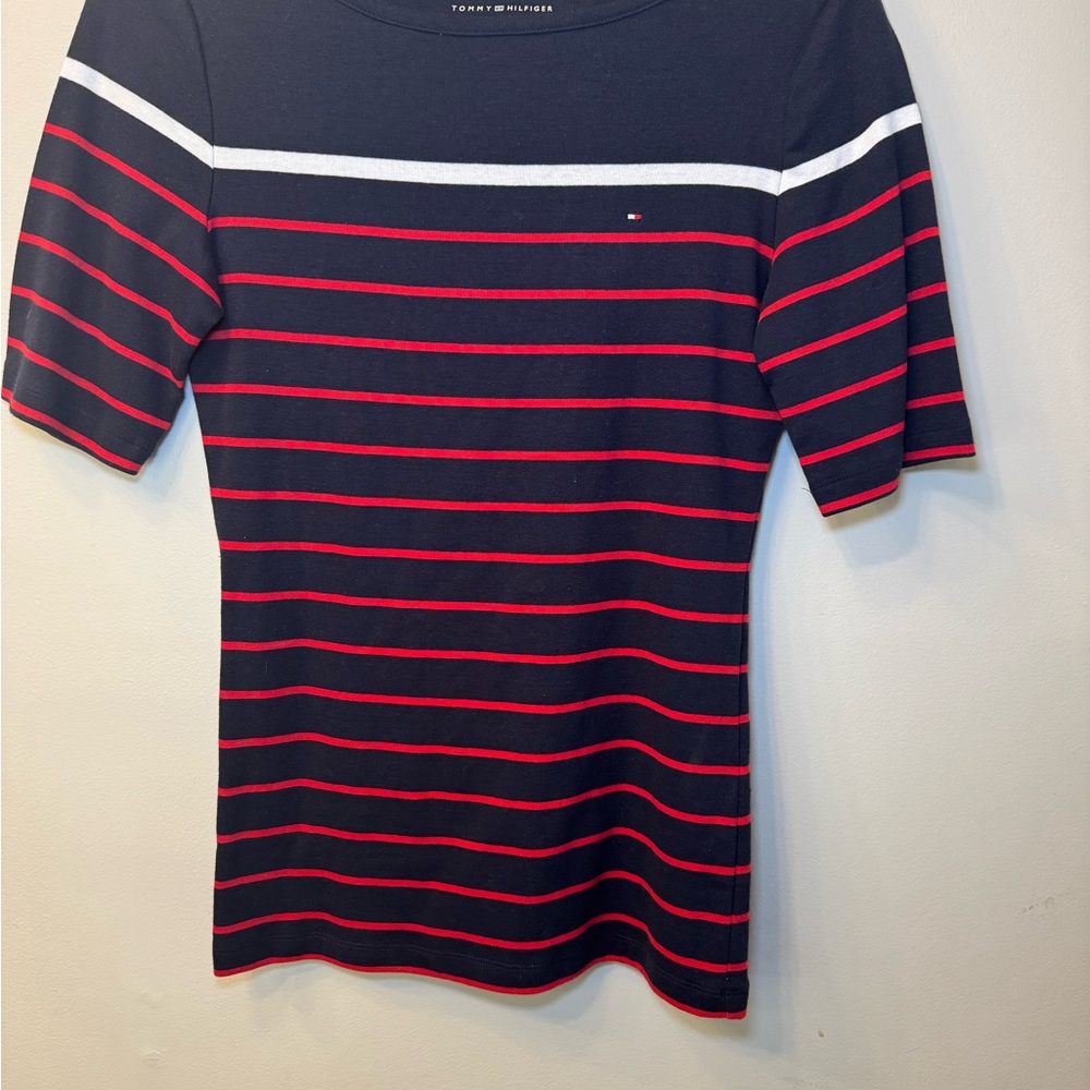 Tommy‎ Hilfiger Fitted Blue and Red Short Sleeve Tee
